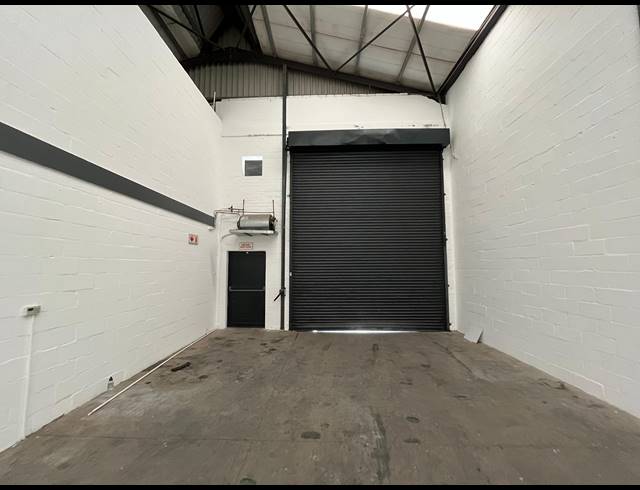 420M² WAREHOUSE TO LET IN RIVERGATE